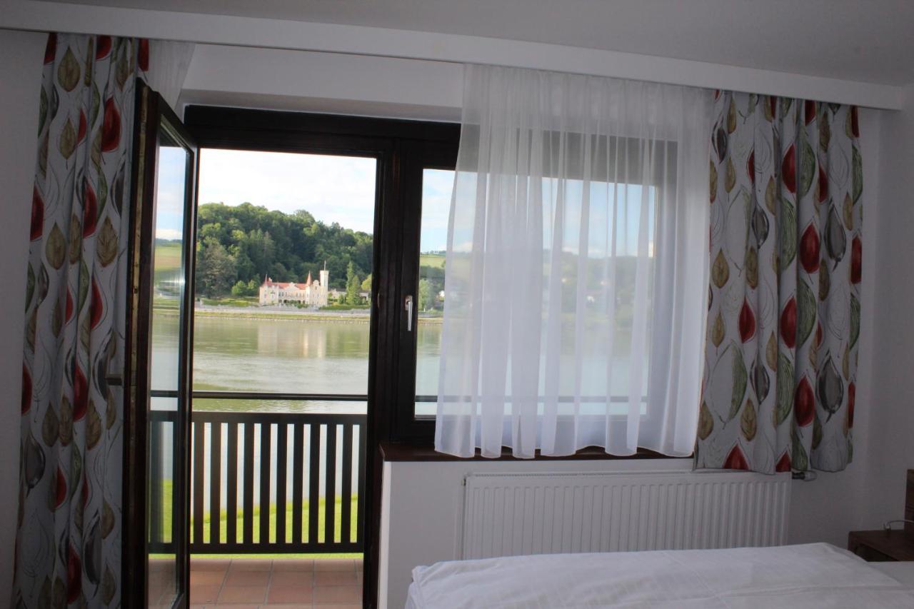 Gasthof S'Schatzkastl Ardagger Markt Bagian luar foto