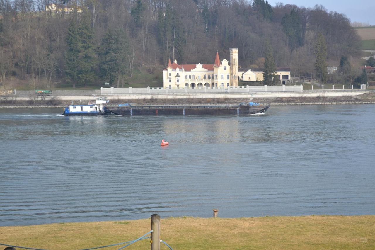 Gasthof S'Schatzkastl Ardagger Markt Bagian luar foto